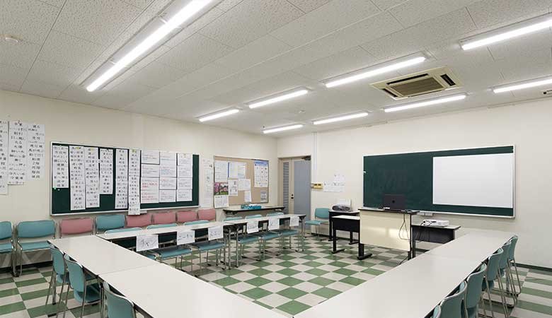 Học viện ngôn ngữ Kansai đào tạo có tốt không, học phí thế nào? Học viện ngôn ngữ Kansai đào tạo có tốt không, học phí thế nào?