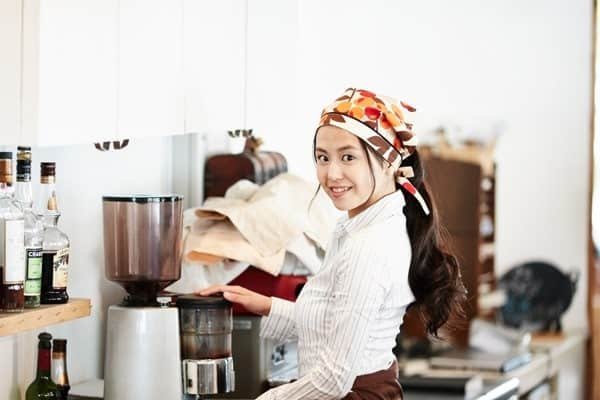 Kinh Nghiệm Sinh Sống Tại Ba Lan - Chia Sẻ Hành Trình và Góc Nhìn Thú Vị Kinh Nghiệm Sinh Sống Tại Ba Lan - Chia Sẻ Hành Trình và Góc Nhìn Thú Vị